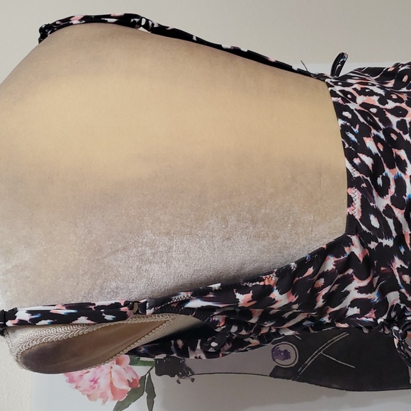 Sanctuary lace-up swimsuit size large - Picture 6 of 14